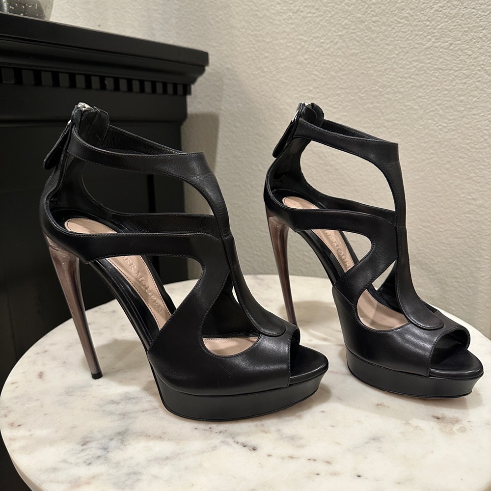 Authentic Alexander McQueen black 4 inch heels women’s size 38 US size 7